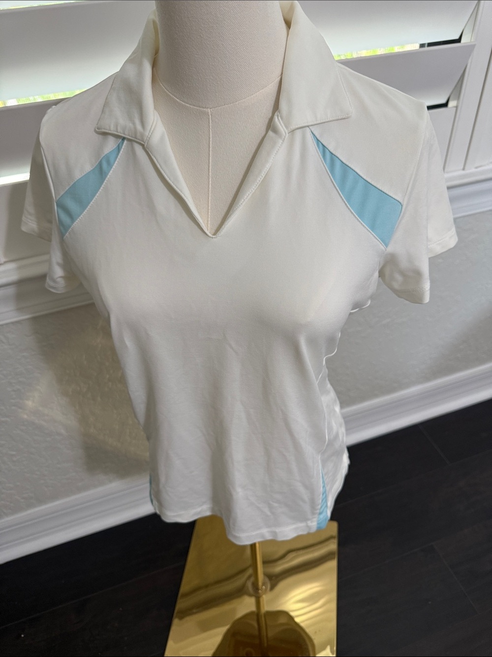 White Short-Sleeve Golf Tennis Polo with Light Blue Accents